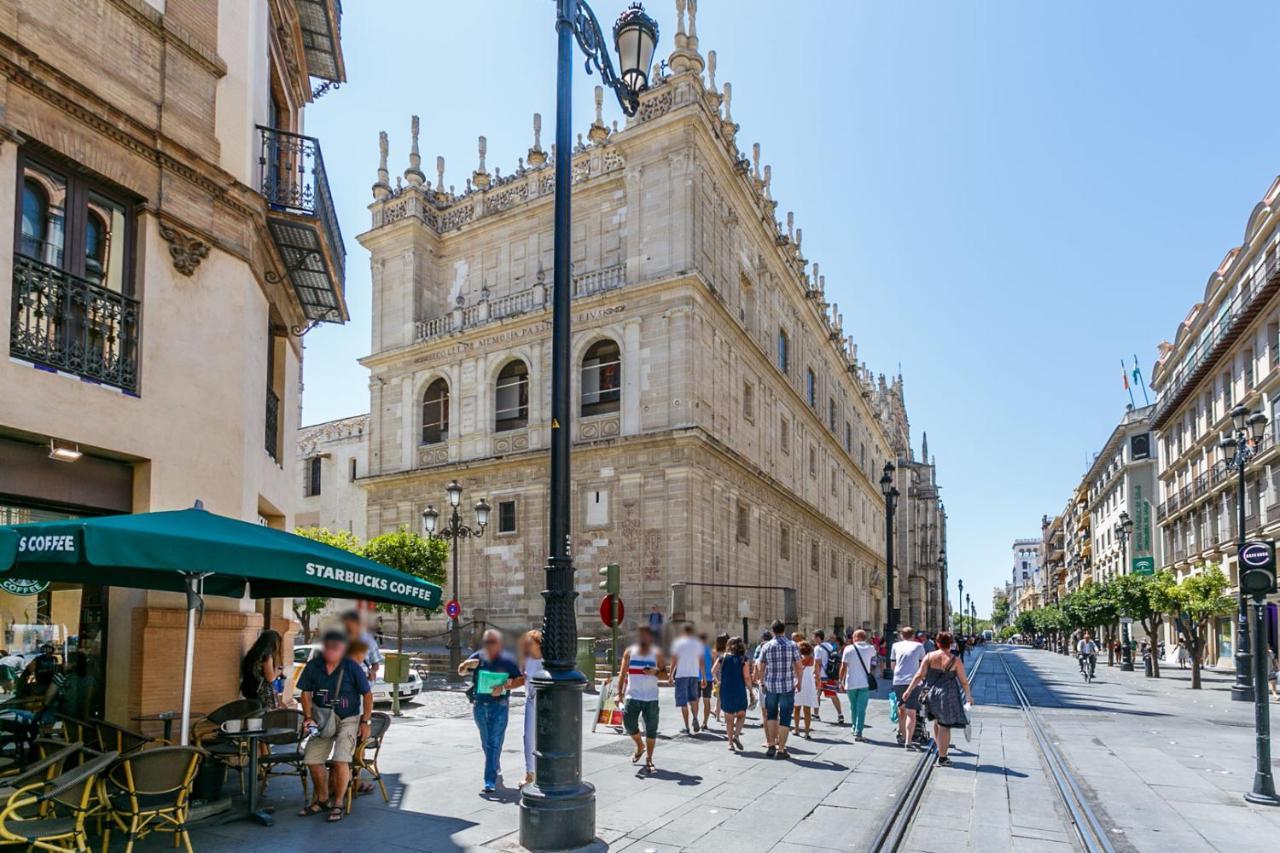 Apartamentos Catedral Seville Luaran gambar